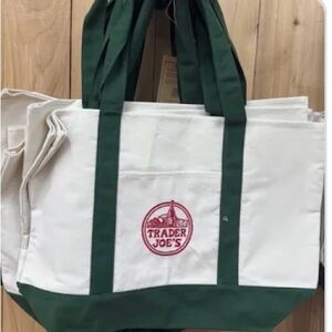 Trader Joe’s 2025 Green and White Tote Bag NWT